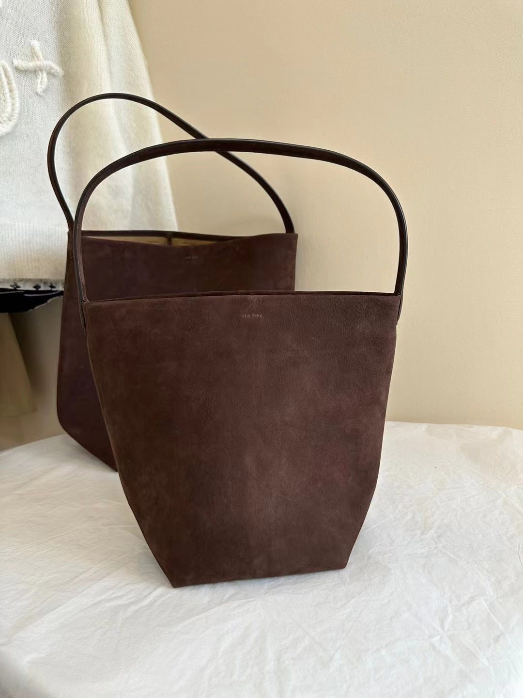 TR N/S Tote Bag Suede - Tundra, Wood