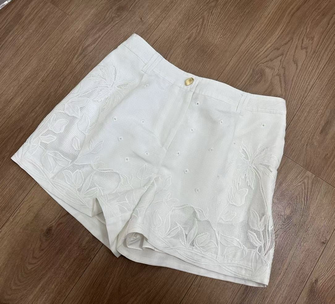 Aj White Lace Embroidered Shorts