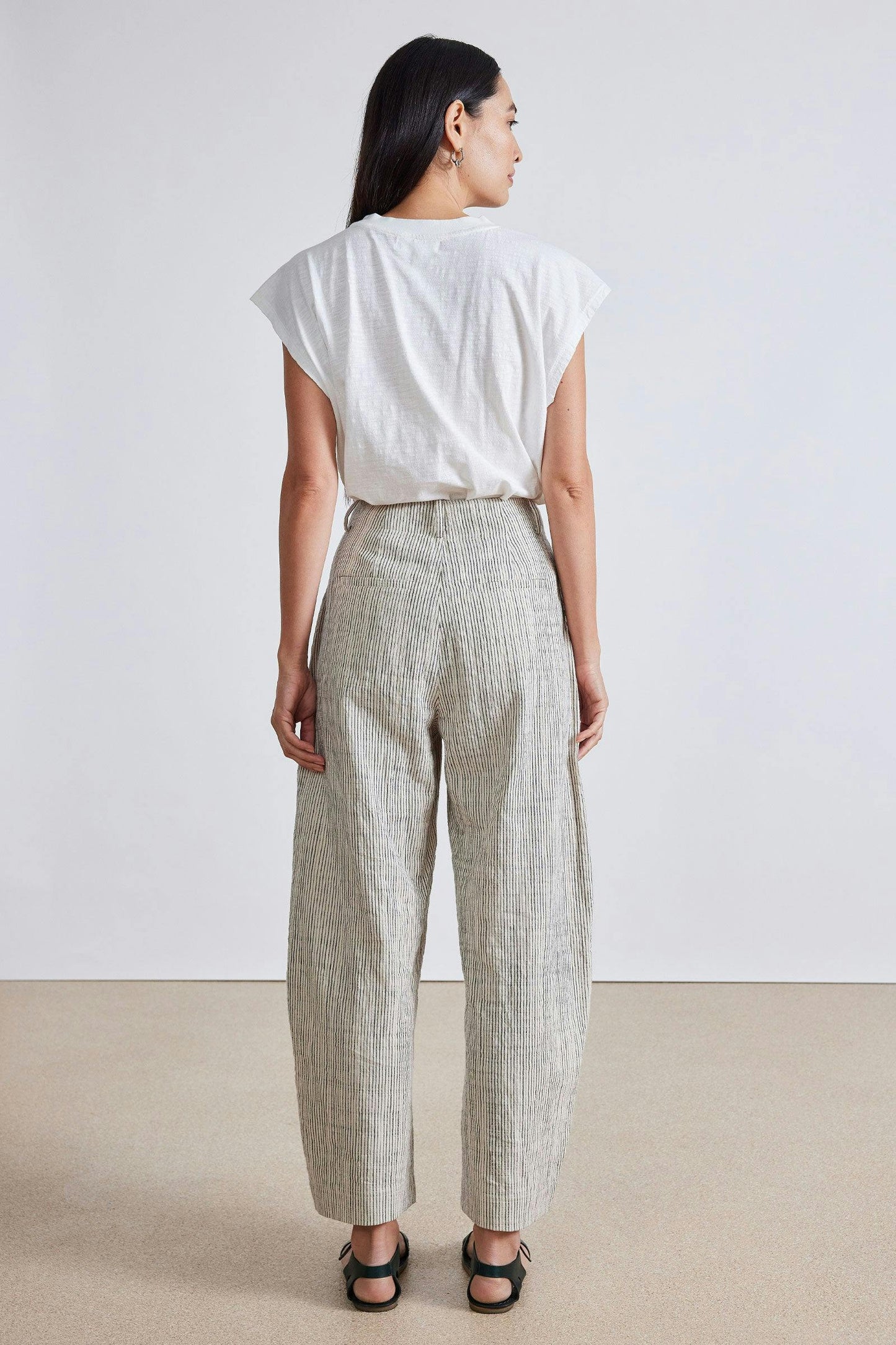 AA Cecilia Vest & Bari Crop Trousers Set
